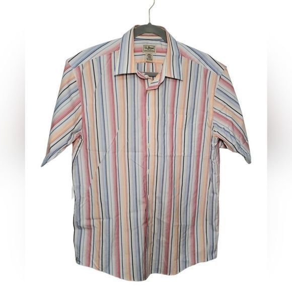 L.L.Bean Men's Short Sleeve Striped Button-up Size‎ Medium - Picture 2 of 4